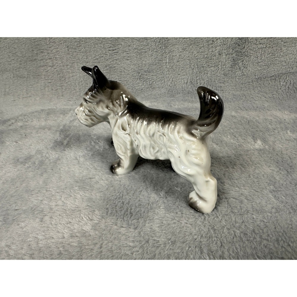 Vintage Japan Ceramic Scottie Dog Figurine Gray White Scottish Terrier 5" - Picture 4 of 7
